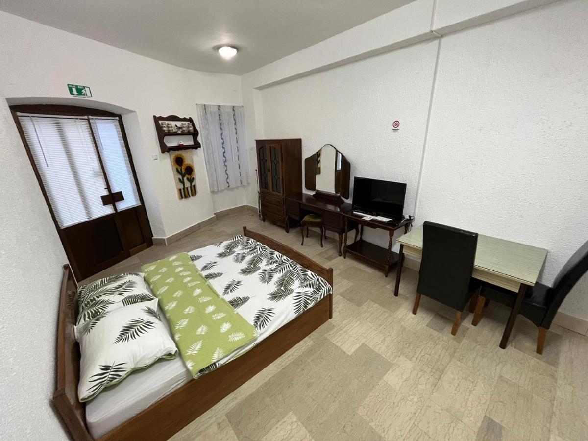 Old Town Apartment Medulin